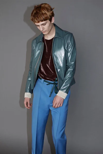 Look 16
